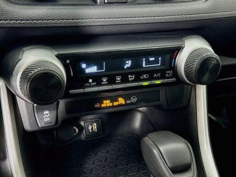 Certified 2023 Toyota RAV4 LE FWD image 17