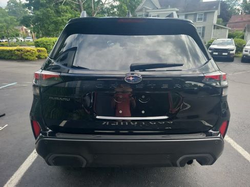 Certified 2025 Subaru Forester Limited AWD/4WD image 4