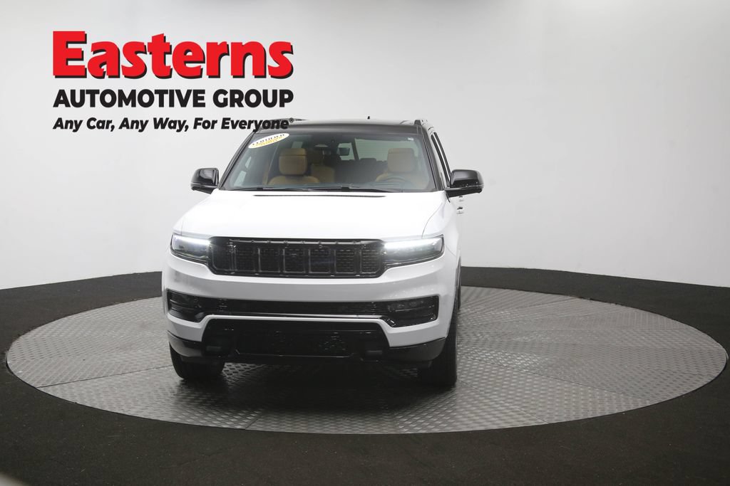 Used 2025 Jeep Grand Wagoneer Series III w/ Rear Seat Video Group 1 AWD/4WD image 59