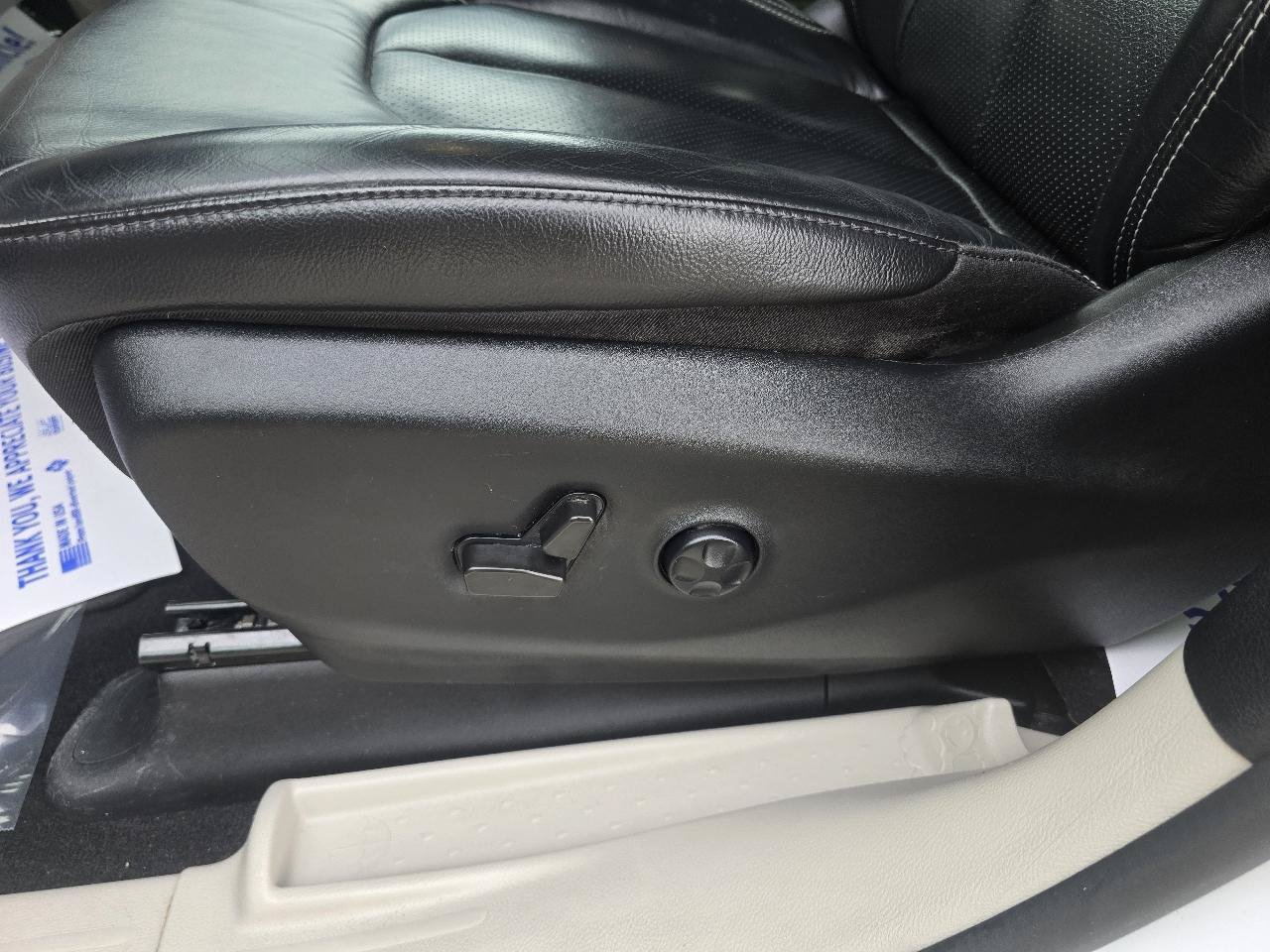 Used 2022 Chrysler Pacifica Touring-L FWD image 18