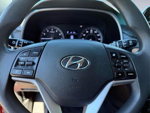 Used 2020 Hyundai Tucson Value AWD/4WD image 27