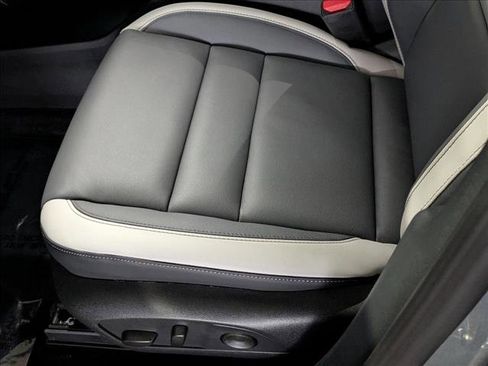 New 2026 Honda Prologue Touring image 4