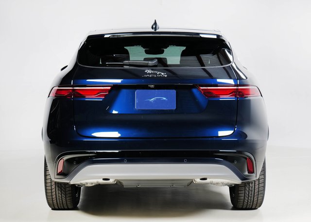 Certified 2025 Jaguar F-PACE R-Dynamic S AWD/4WD image 7