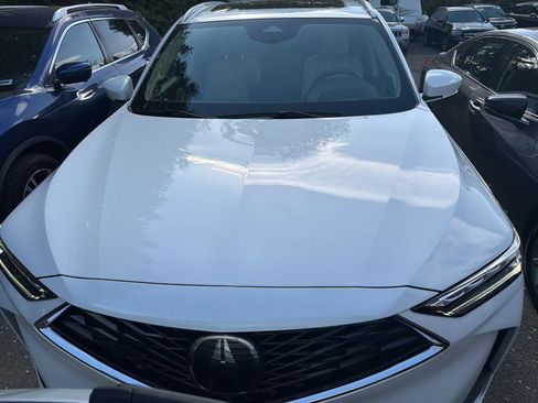 Used 2025 Acura MDX SH-AWD w/ Advance Package image 2