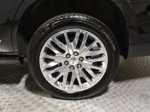 Used 2025 GMC Yukon Denali w/ Sun & Power Step Package image 35