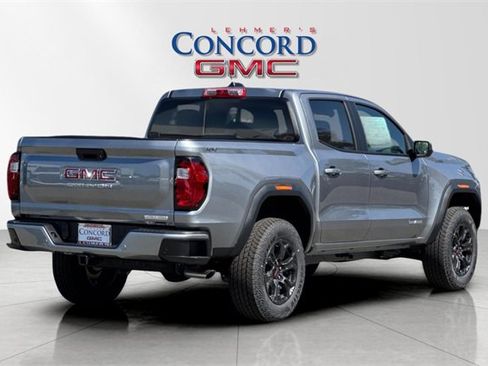 New 2025 GMC Canyon Elevation w/ Convenience Package image 4