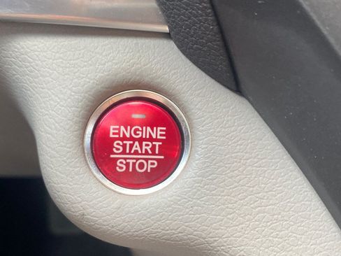 Used 2016 Acura MDX SH-AWD image 18