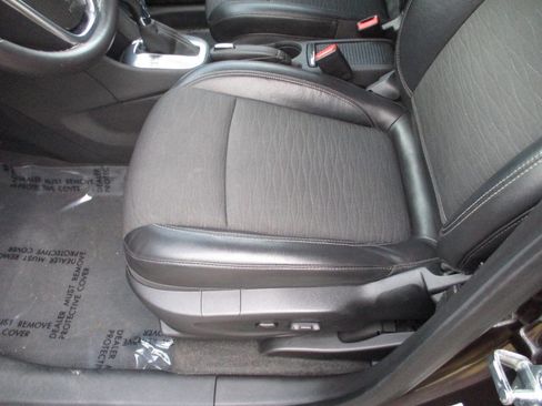 Used 2016 Buick Encore FWD image 5