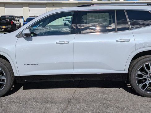 New 2026 GMC Acadia Denali Ultimate w/ LPO, All-Weather Package AWD/4WD image 7
