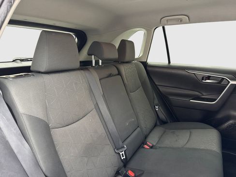 Used 2021 Toyota RAV4 XLE FWD image 44