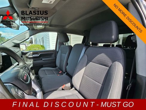 Used 2023 GMC Sierra 1500 Elevation w/ X31 Off-Road Package image 9