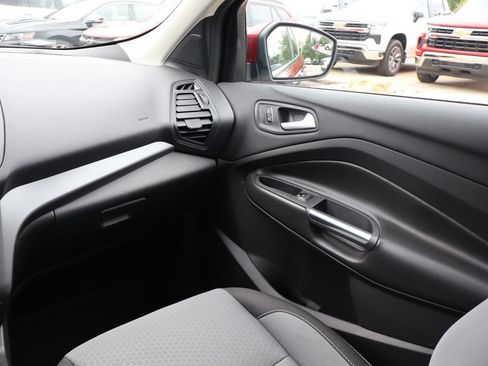 Used 2018 Ford Escape SE AWD/4WD image 36