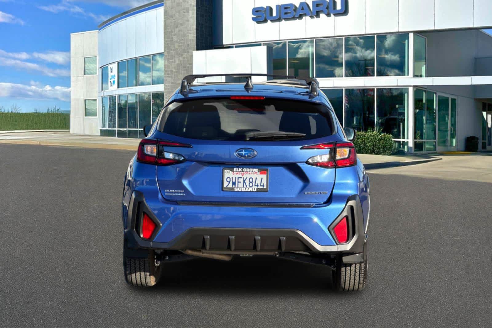 Certified 2025 Subaru Crosstrek 2.5i Premium AWD/4WD image 7