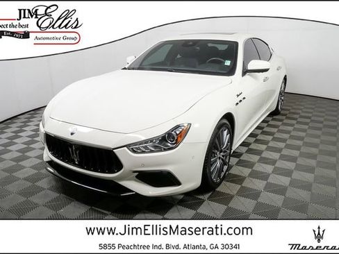 Used 2022 Maserati Ghibli Modena Q4 image 1