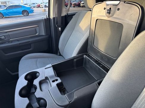 Used 2024 RAM 1500 Classic SLT image 22