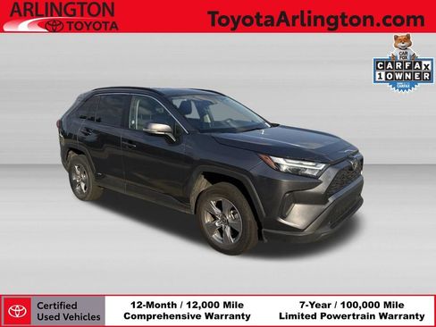 Used 2025 Toyota RAV4 XLE AWD/4WD image 1
