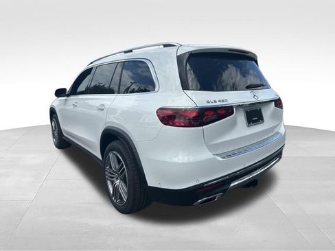 Certified 2025 Mercedes-Benz GLS 450 4MATIC image 4