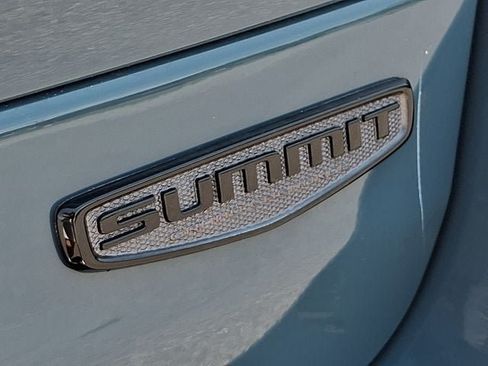 New 2026 Jeep Grand Cherokee Summit AWD/4WD image 18