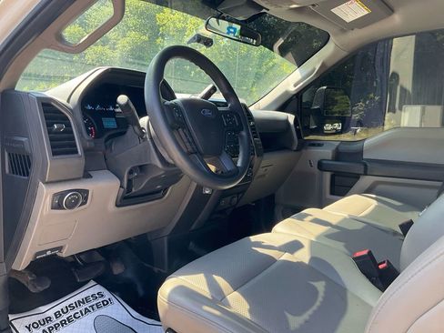 Used 2022 Ford F250 XL w/ Power Equipment Group AWD/4WD image 15