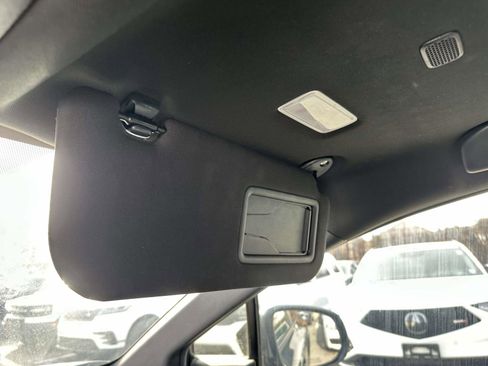 Used 2023 Toyota bZ4X Limited image 31