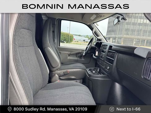 Used 2023 Chevrolet Express 2500 w/ Driver Convenience Package image 9