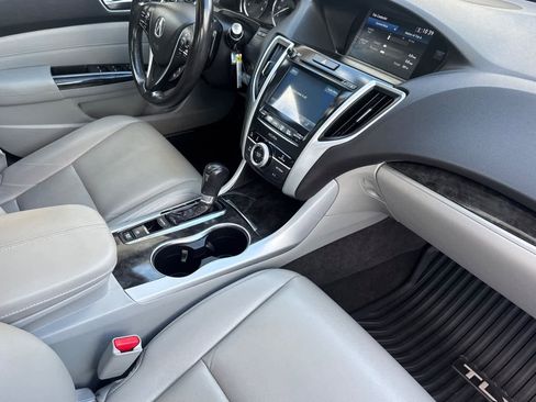 Used 2019 Acura TLX FWD image 16