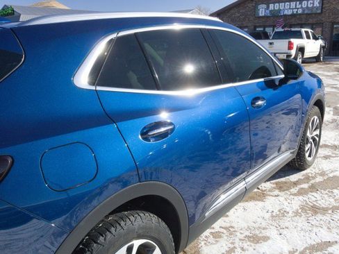 Used 2022 Buick Envision Essence w/ Technology Package I image 9