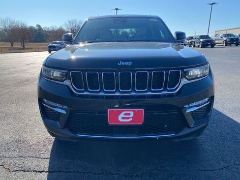 New 2025 Jeep Grand Cherokee Limited image 3