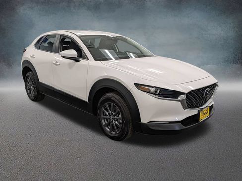Used 2023 MAZDA CX-30 AWD 2.5 S image 3
