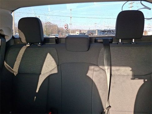 New 2025 Ford Maverick XL image 13