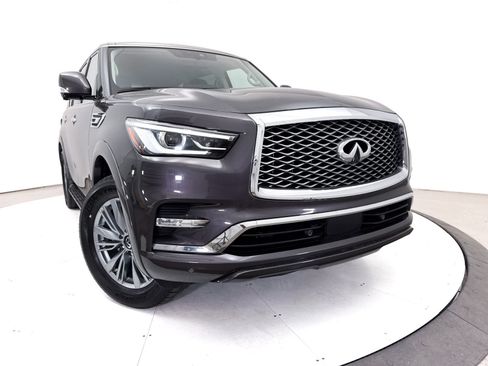 Used 2024 INFINITI QX80 Luxe AWD/4WD image 7