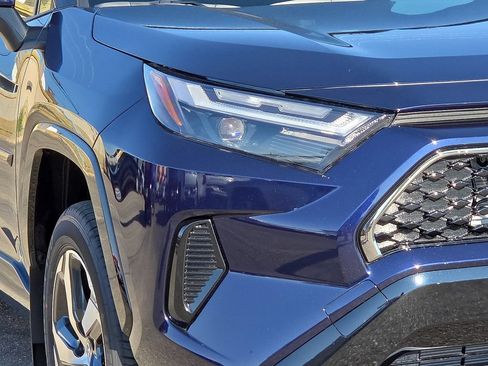 Certified 2025 Toyota RAV4 SE AWD/4WD image 8