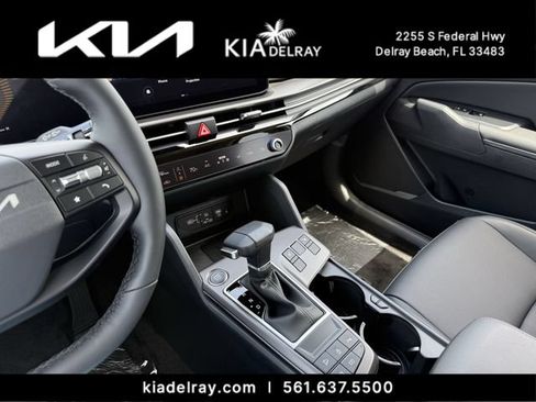 New 2026 Kia Sportage EX FWD image 24
