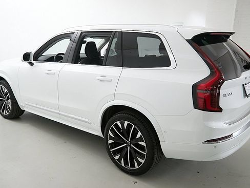 New 2026 Volvo XC90 B6 Plus w/ Protection Package AWD/4WD image 7
