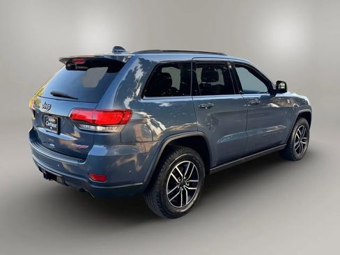 Used 2020 Jeep Grand Cherokee Trailhawk w/ Trailhawk Luxury Group AWD/4WD image 15