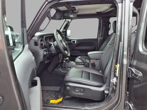 New 2026 Jeep Gladiator Rubicon AWD/4WD image 22