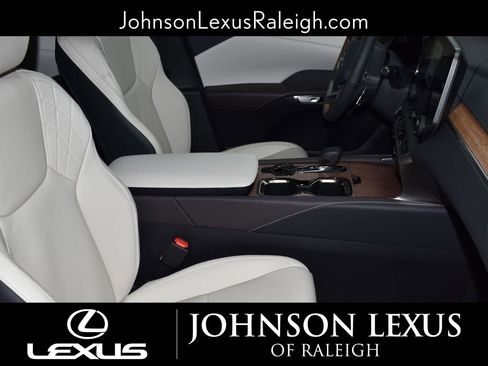 Used 2025 Lexus RX 350 350 image 10