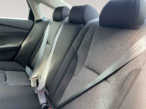New 2025 Honda Accord SE image 13