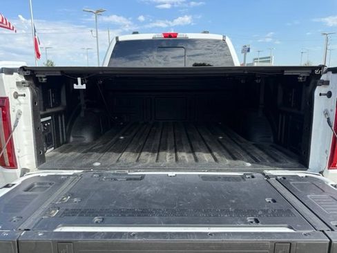 Used 2025 Ford F150 Platinum w/ Equipment Group 702A High AWD/4WD image 7