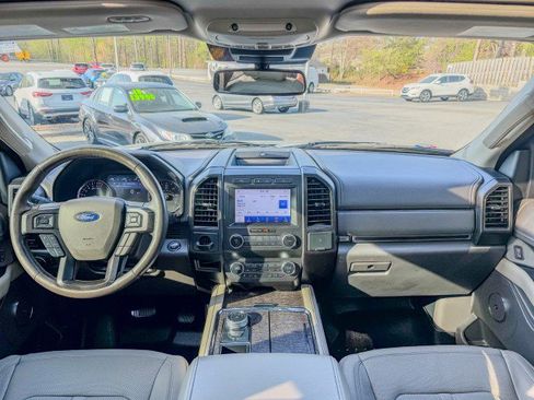 Used 2020 Ford Expedition Limited image 7