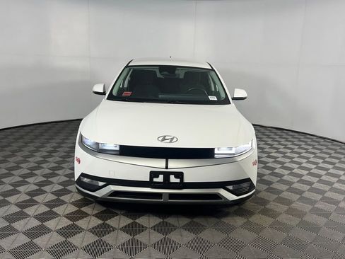 Used 2024 Hyundai Ioniq 5 SE image 13