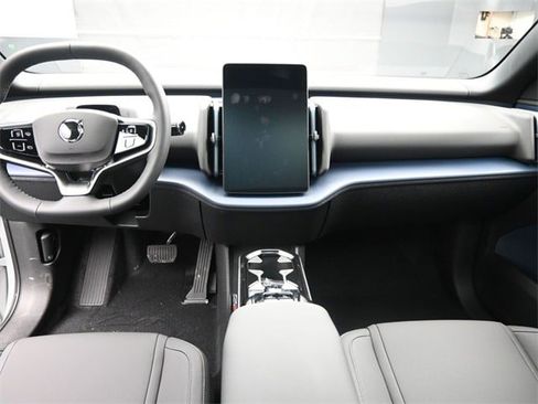 New 2025 Volvo EX30 Ultra w/ Climate Package image 9