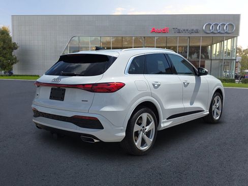 New 2025 Audi Q5 Prestige image 4