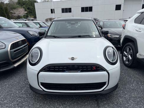 Used 2025 MINI Cooper S image 2