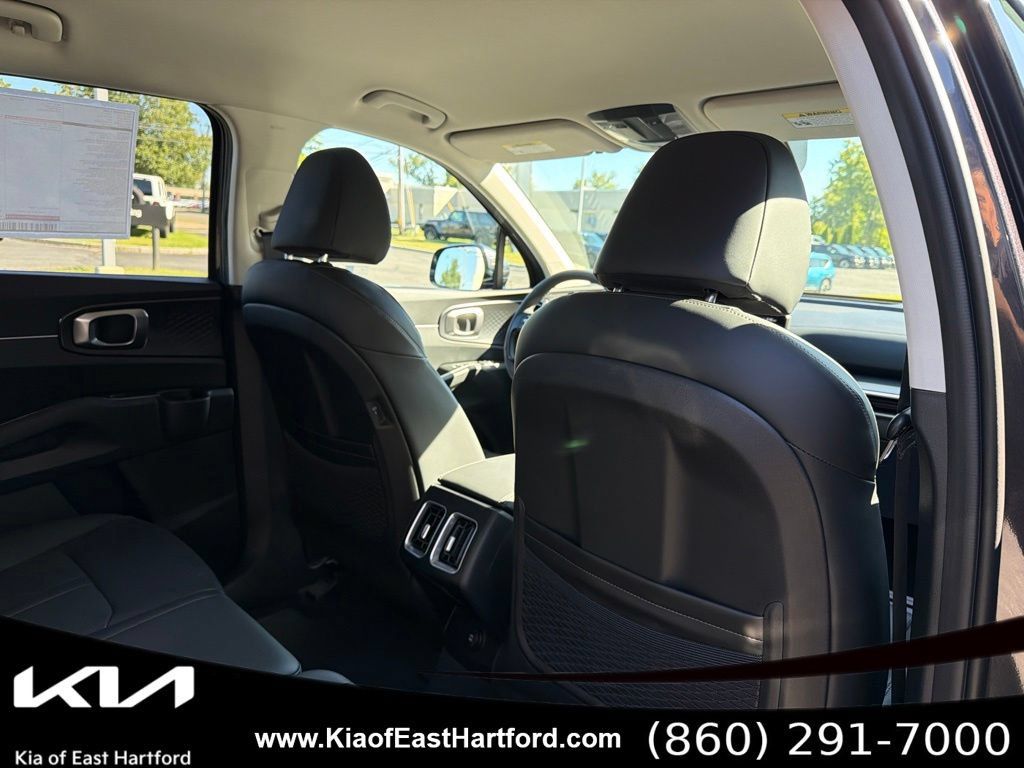 New 2026 Kia Sorento S AWD/4WD image 14