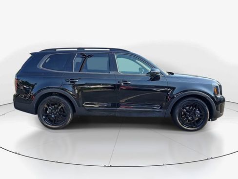 Used 2025 Kia Telluride EX X-Line AWD/4WD image 2