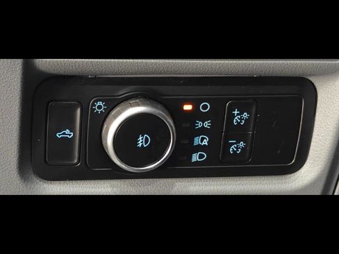 Used 2023 Ford F150 XLT w/ XTR Package image 40