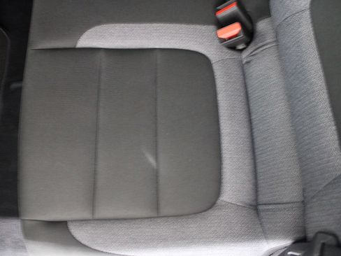 Used 2023 Chevrolet TrailBlazer LT FWD image 18