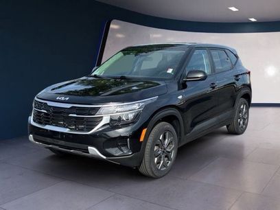 Certified 2024 Kia Seltos LX