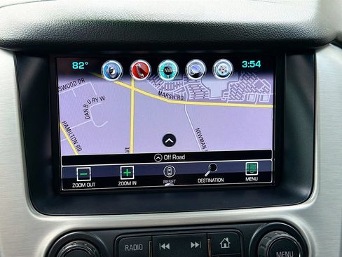 Used 2018 GMC Yukon XL SLT w/ Premium Edition AWD/4WD image 15